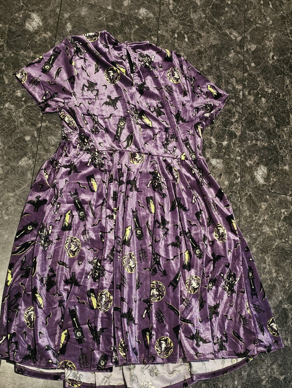 Torrid Disney Haunted Mansion Purple Velvet Aop Dress Midi Halloween Size 1 XL - Picture 8 of 10